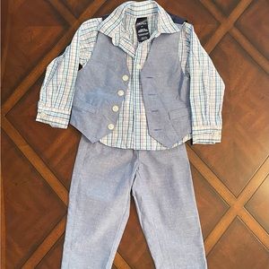 Nautica 3 Piece Set Size 2T Light Blue